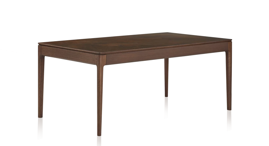 Table salle à manger en chêne et céramique 6 personnes avec bois teinte marron foncé et plateau céramique brun oxydé 160x100 cm